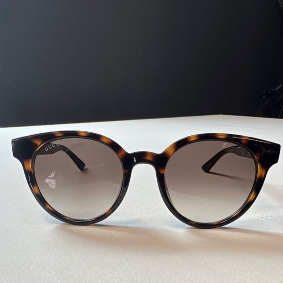 Gucci GG0638SK 003 Cat Eye Tortoise Gradient Gray Sunglasses 53-22 150 main image 5